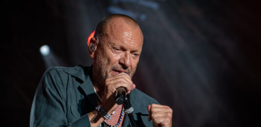 BIAGIO ANTONACCI live